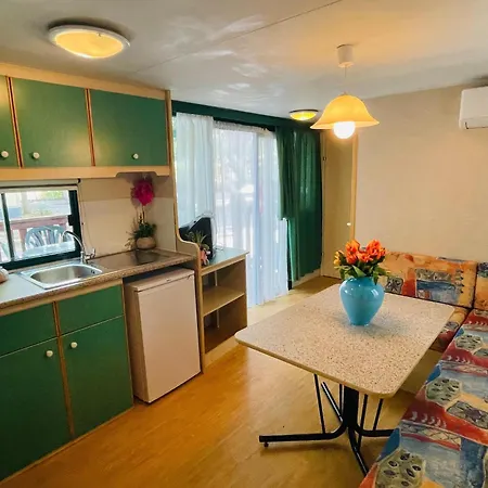 Holiday home Mobile Standard With Covered Veranda Near Trasimeno Tuoro sul Trasimeno
