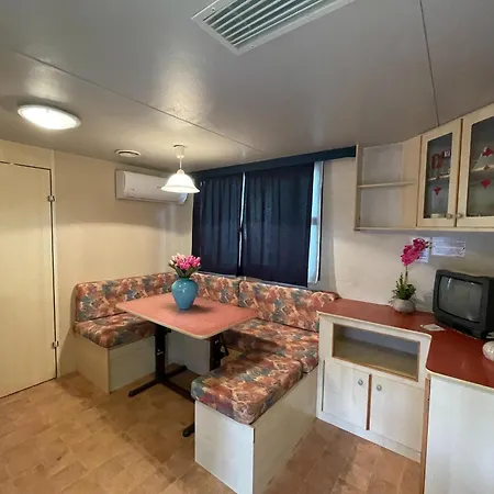 Mobile Standard With Covered Veranda Near Trasimeno * Tuoro sul Trasimeno